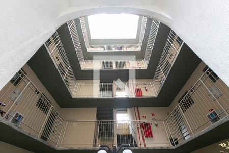 Apartamento à venda com 42m², 2 quartos e 1 vaga Apartamento à venda com 42m², 2 quartos e 1 vagaFachada do Bloco