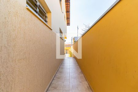 Casa à venda com 250m², 3 quartos e 4 vagas Casa à venda com 250m², 3 quartos e 4 vagasQuintal - Jardim