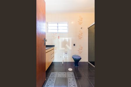 Casa à venda com 250m², 3 quartos e 4 vagas Casa à venda com 250m², 3 quartos e 4 vagasBanheiro