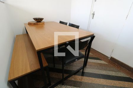 Apartamento para alugar com 65m², 2 quartos e 1 vagaSala de Jantar