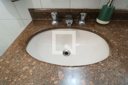 Apartamento para alugar com 65m², 2 quartos e 1 vagaBanheiro