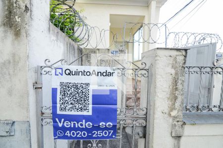 Casa à venda com 200m², 4 quartos e sem vagaFachada