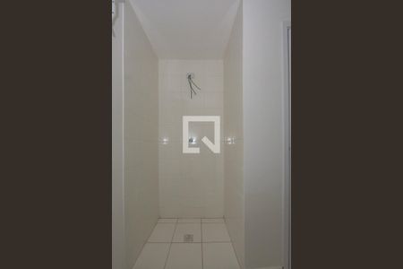 Apartamento à venda com 44m², 2 quartos e sem vaga Apartamento à venda com 44m², 2 quartos e sem vagaBanheiro