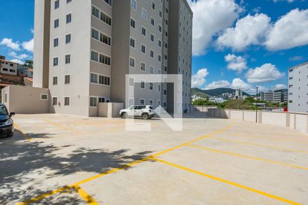 Apartamento à venda com 44m², 2 quartos e sem vaga Apartamento à venda com 44m², 2 quartos e sem vagaGaragem