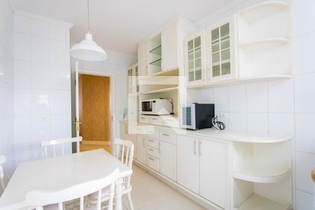 Apartamento à venda com 178m², 3 quartos e 3 vagasCozinha