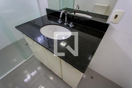 Apartamento à venda com 178m², 3 quartos e 3 vagasBanheiro social