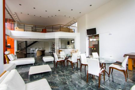 Apartamento à venda com 178m², 3 quartos e 3 vagasÁrea comum - Salão de festas