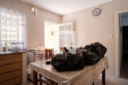 Casa à venda com 3 quartos, 160m² em Vila Sampaio, São Paulo