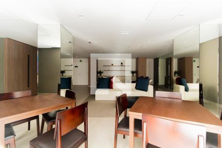 Studio à venda com 57m², 1 quarto e 1 vagaSalão de Festas
