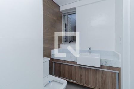 Apartamento à venda com 63m², 2 quartos e 2 vagas Apartamento à venda com 63m², 2 quartos e 2 vagasBenheiro