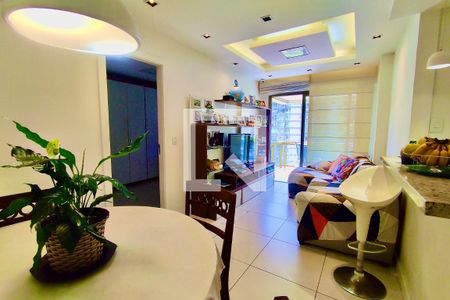 Sala de casa de condomínio à venda com 2 quartos, 80m² em São Conrado, Rio de Janeiro