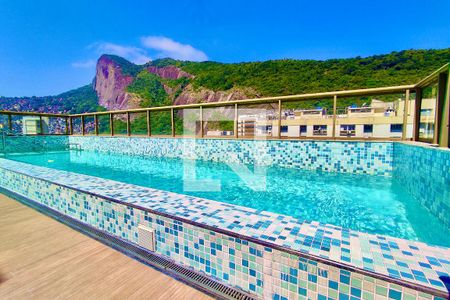 Casa de condomínio à venda com 80m², 2 quartos e 1 vagaTerraço