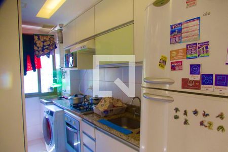 Casa de condomínio à venda com 80m², 2 quartos e 1 vagaCozinha americana