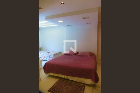 Casa de condomínio à venda com 80m², 2 quartos e 1 vagaSuíte