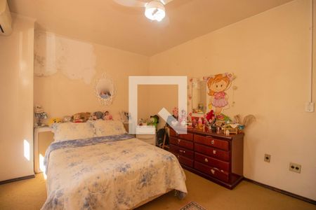 Casa à venda com 218m², 3 quartos e 3 vagasQuarto 1