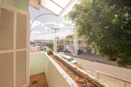 Casa à venda com 218m², 3 quartos e 3 vagasVaranda da Suíte
