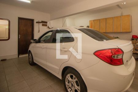 Casa à venda com 218m², 3 quartos e 3 vagasGaragem