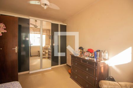 Casa à venda com 218m², 3 quartos e 3 vagasQuarto 2