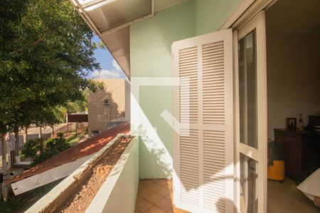 Casa à venda com 218m², 3 quartos e 3 vagasVaranda da Suíte