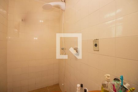 Casa à venda com 218m², 3 quartos e 3 vagasBanheiro Auxiliar