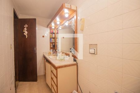 Casa à venda com 218m², 3 quartos e 3 vagasBanheiro Social