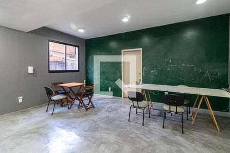 Apartamento para alugar com 32m², 1 quarto e 1 vagaSala de Lazer