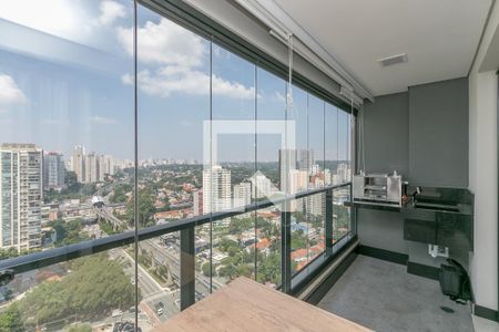 Varanda de kitnet/studio à venda com 1 quarto, 37m² em Campo Belo, São Paulo
