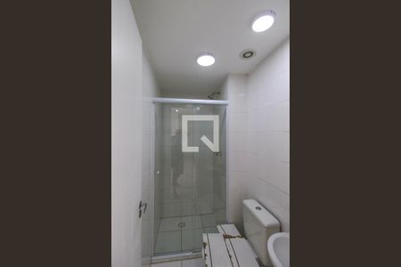 Banheiro de apartamento para alugar com 1 quarto, 38m² em Quinta da Paineira, São Paulo