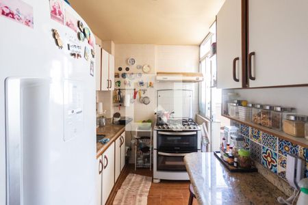 Apartamento à venda com 100m², 3 quartos e 2 vagasCozinha e Área de Serviço