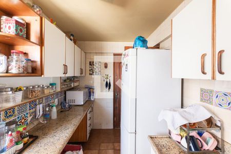 Apartamento à venda com 100m², 3 quartos e 2 vagasCozinha e Área de Serviço