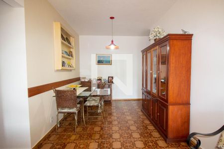 Apartamento à venda com 100m², 3 quartos e 2 vagas Apartamento à venda com 100m², 3 quartos e 2 vagasSala