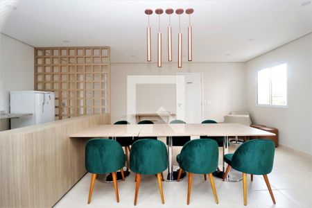 Apartamento para alugar com 41m², 2 quartos e 1 vagaÁrea comum - Salão de festas