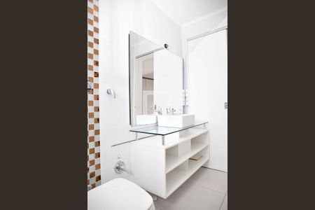 Apartamento à venda com 80m², 2 quartos e 2 vagasBanheiro 2