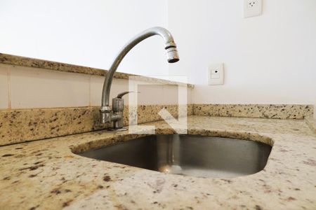 Apartamento à venda com 42m², 1 quarto e 1 vagaCozinha - Torneira