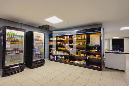 Apartamento à venda com 42m², 1 quarto e 1 vagaMercadinho