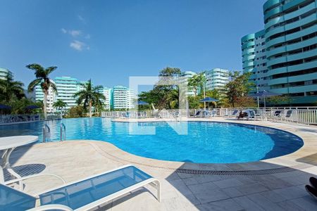 Apartamento à venda com 42m², 1 quarto e 1 vagaÁrea comum - Piscina