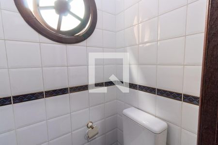 Casa à venda com 250m², 4 quartos e 2 vagasLavabo 1