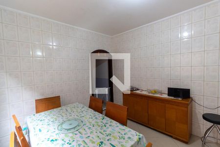 Casa à venda com 250m², 4 quartos e 2 vagasCopa