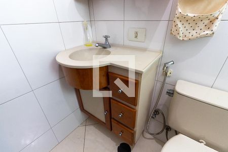 Casa à venda com 250m², 4 quartos e 2 vagasBanheiro da Suíte 2