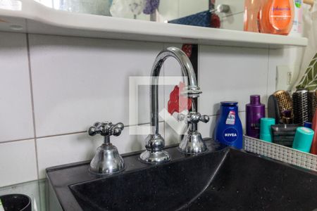 Casa à venda com 250m², 4 quartos e 2 vagasBanheiro - torneira