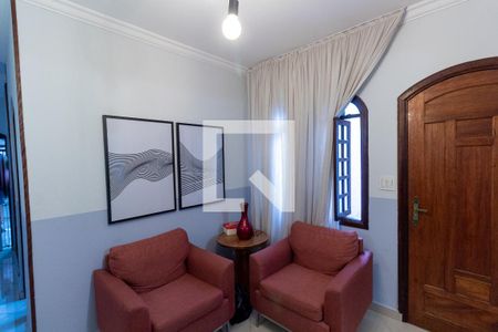 Sala de casa à venda com 4 quartos, 250m² em Vila Granada, São Paulo