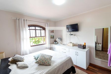 Casa à venda com 250m², 4 quartos e 2 vagasQuarto Suíte 3