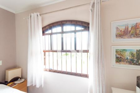 Casa à venda com 250m², 4 quartos e 2 vagasQuarto Suíte 3