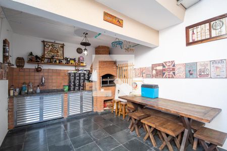 Casa à venda com 170m², 3 quartos e 2 vagasChurrasqueira