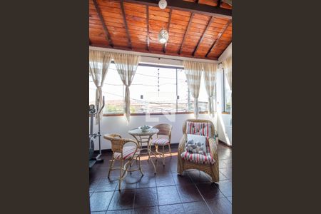 Casa à venda com 170m², 3 quartos e 2 vagasVaranda da Suíte