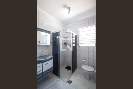 Casa à venda com 170m², 3 quartos e 2 vagasBanheiro 3