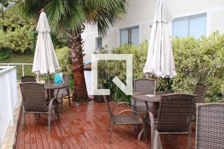 Apartamento à venda com 55m², 2 quartos e 1 vagaÁrea comum - Piscina