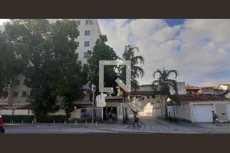 Apartamento à venda com 55m², 2 quartos e 1 vagaFachada e Portaria