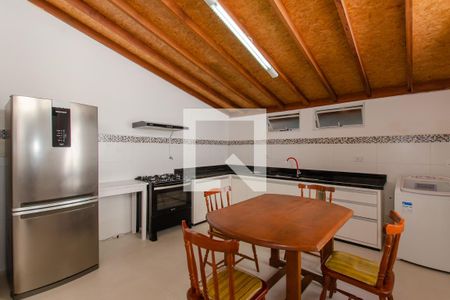 Casa para alugar com 80m², 2 quartos e 1 vaga Casa para alugar com 80m², 2 quartos e 1 vagaCozinha