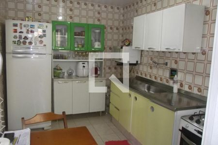 Apartamento à venda com 85m², 2 quartos e 1 vagaCozinha